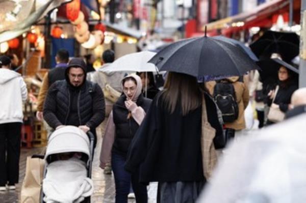 今年1月至10月，日本的外国游客人数超过3000万以最快的速度